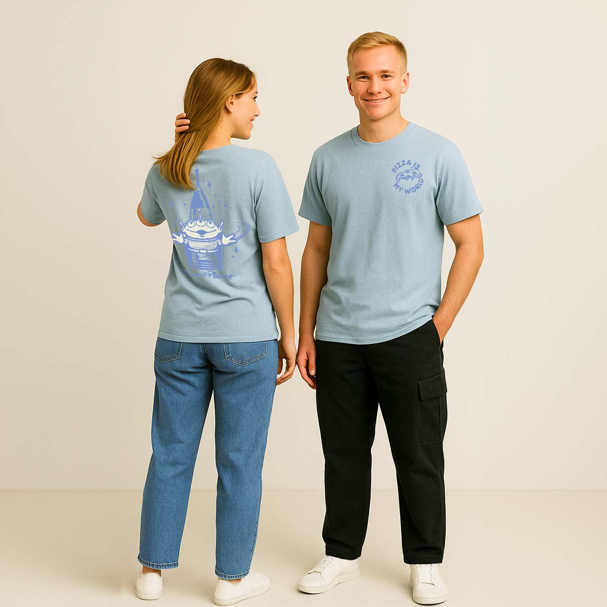 Playera Toy Story Unisex Azul Cielo Disney Original Pizza is my World - Fan Army