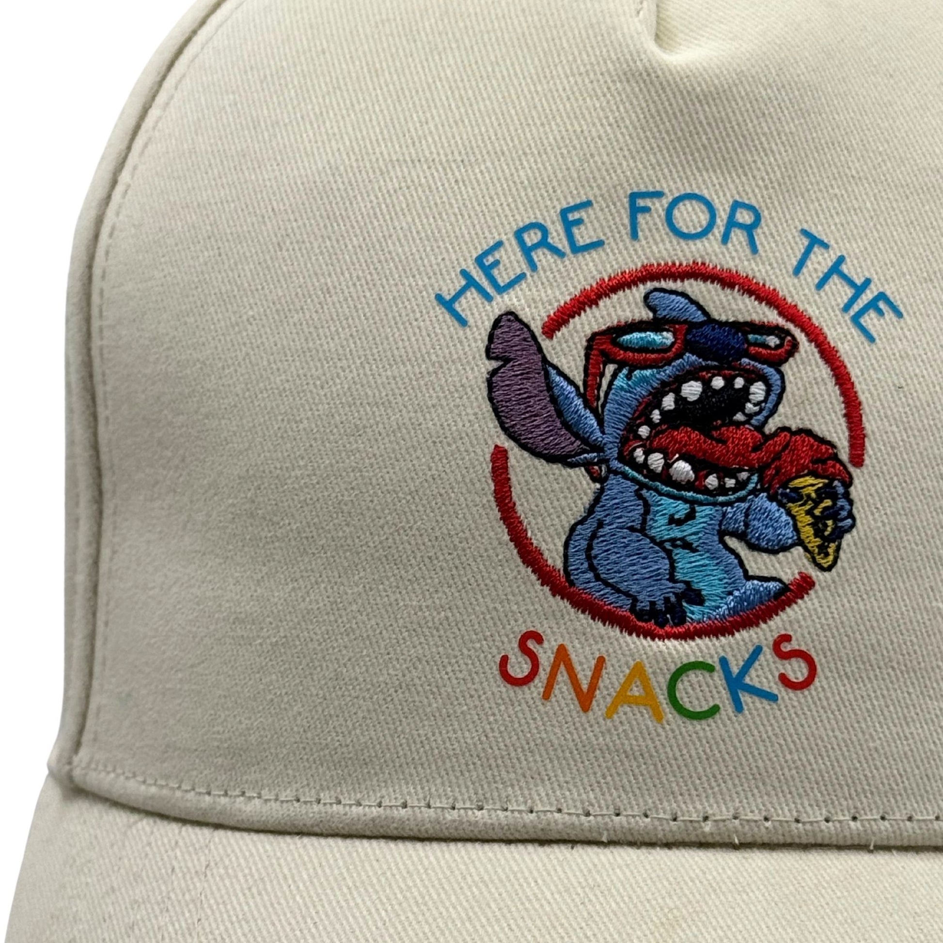 Gorra Bordada Stitch Here for the Snacks Disney Original - Fan Army