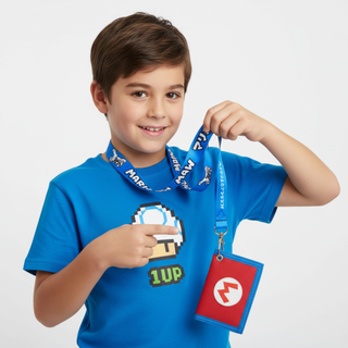 Bioworld - Cartera Trifold Super Mario Nintendo, Rojo y Azul con Logo de la M, Lanyard y Broche - Unisex - Fan Army