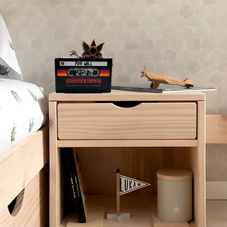 Reloj Despertador Demogorgon en Cassete Stranger Things Lámpara Original - Fan Army