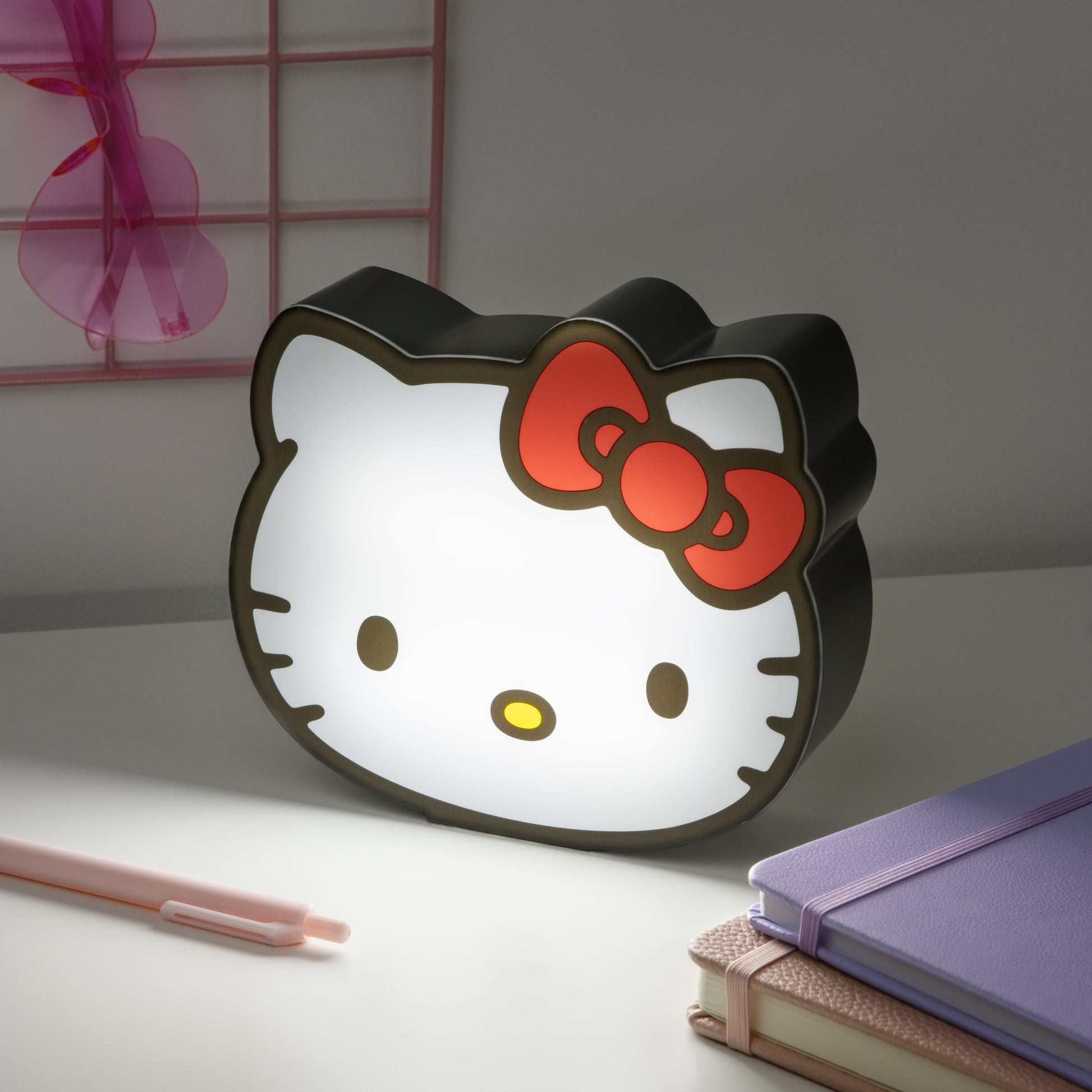 Lámpara Hello Kitty de Sanrio Original - Fan Army