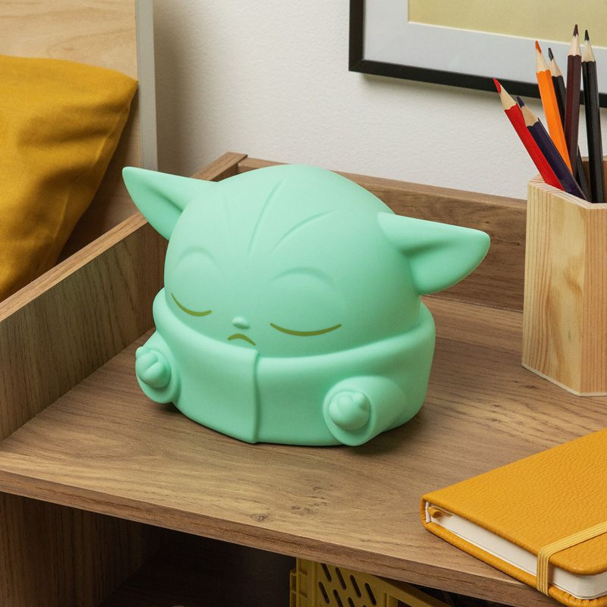 Lámpara Star Wars Grogu SquishyGlo Silicona Recargable con 3 Niveles de Luz