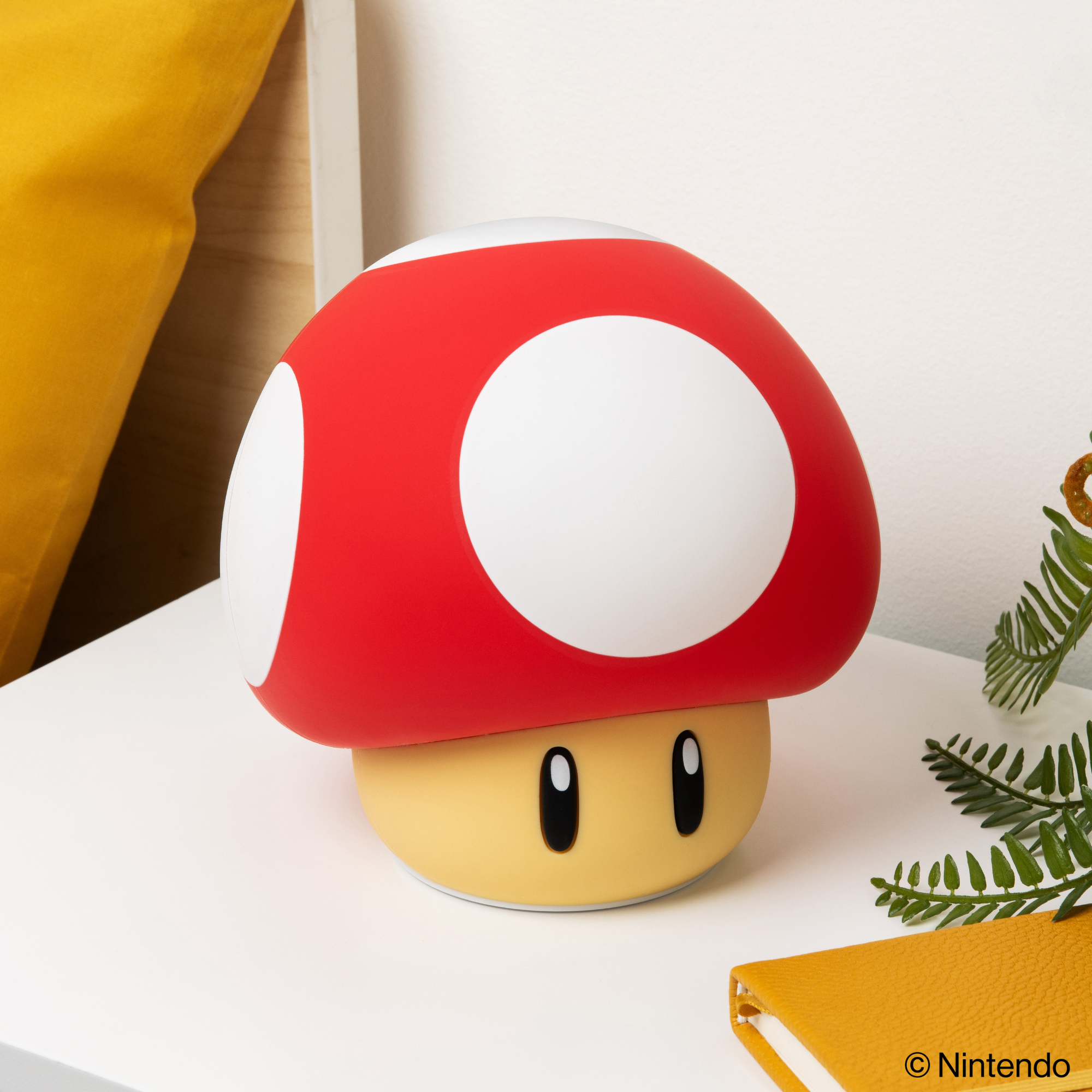 Lámpara Super Mario Super Mushroom 14.5 cm SquishyGlo - Fan Army