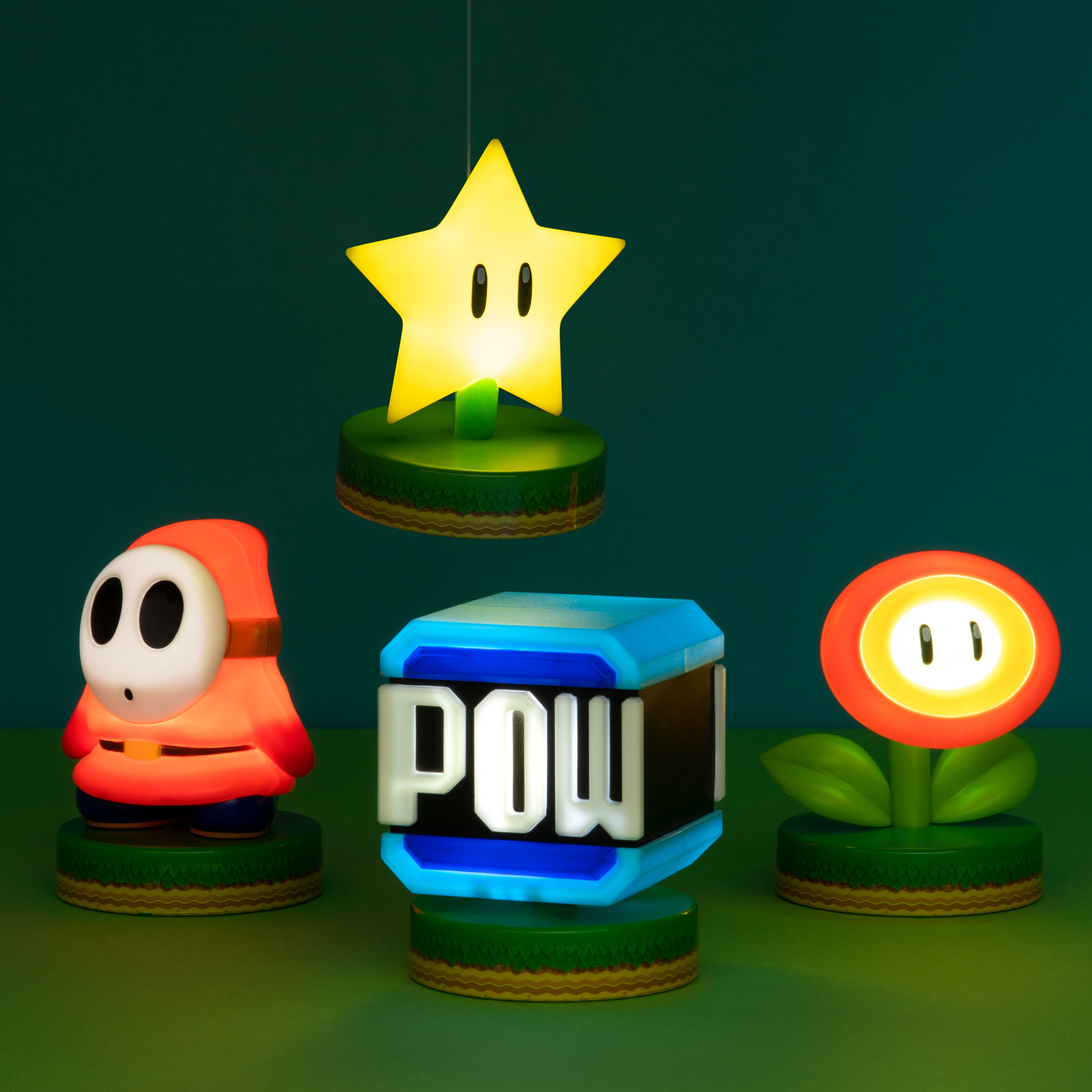 Lámpara Super Mario Icon Shy Guy Luz de Noche Original - Fan Army