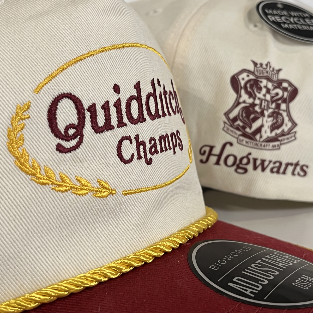 Gorra Harry Potter Hogwarts Adulto Negra Ajustable Bordada