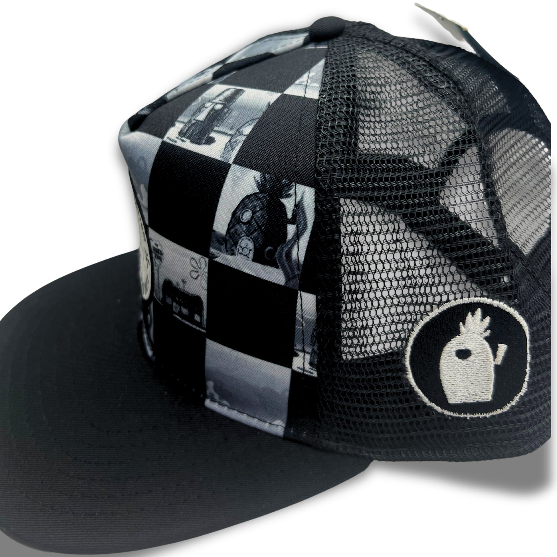 Gorra Bob Esponja Fondo de Bikini Blanco y Negro - Fan Army