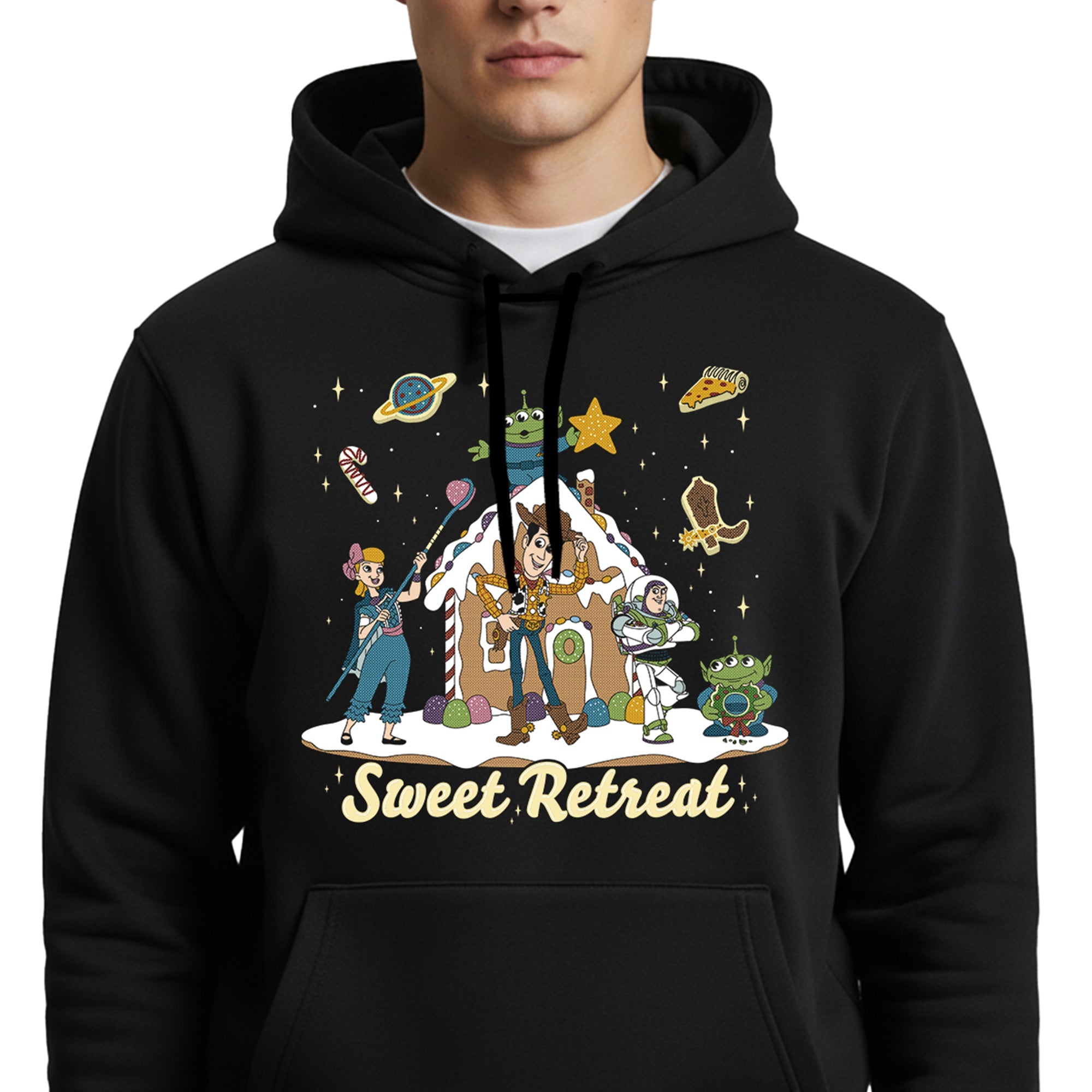 Hoodie Pixar Core Navidad Hombre Mujer Negro Disney Pixar Original Sweet Retreat Toy Story - Fan Army