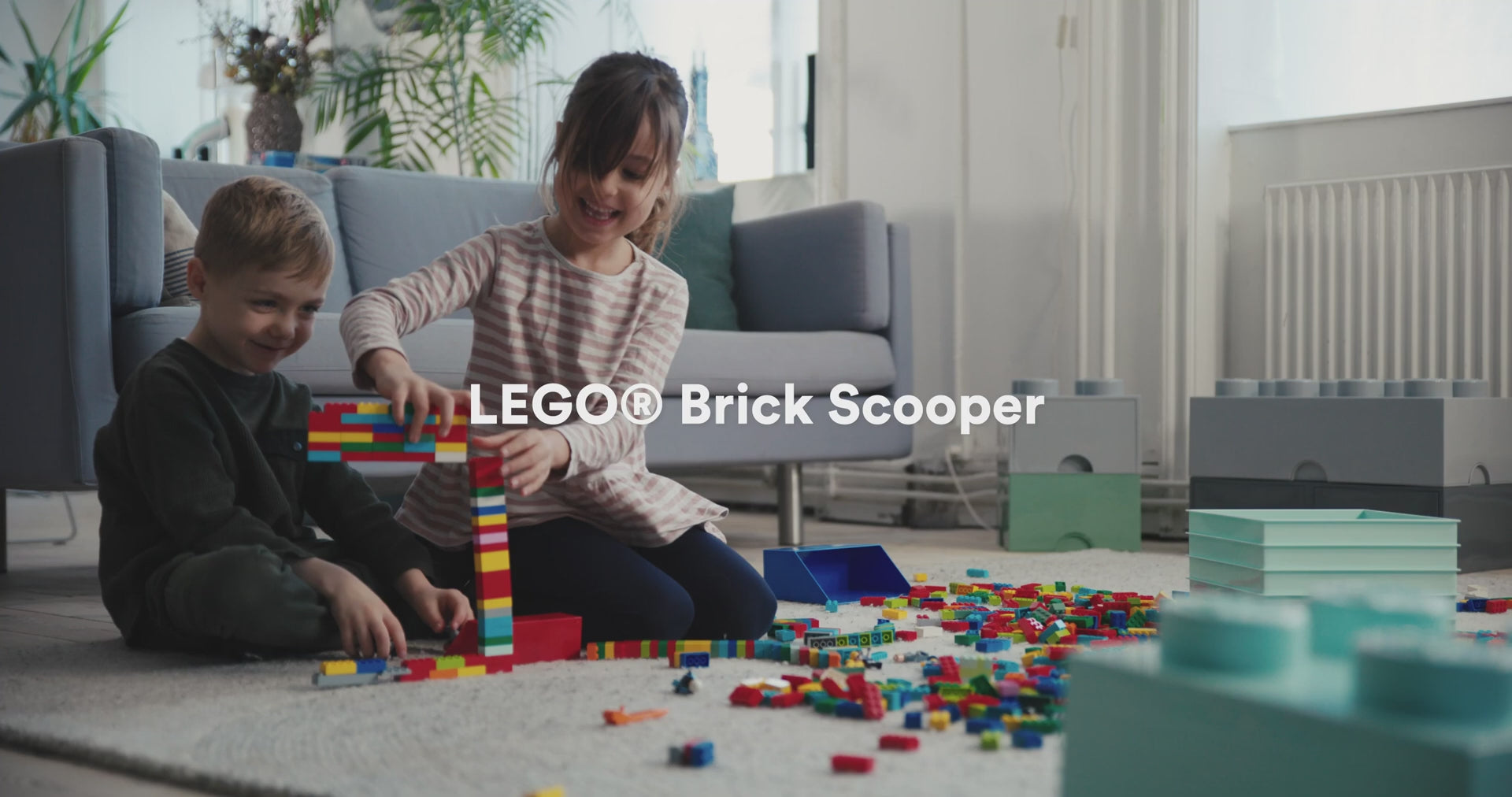 Cargar vídeo: Recogedor LEGO para bloques color azul para niño