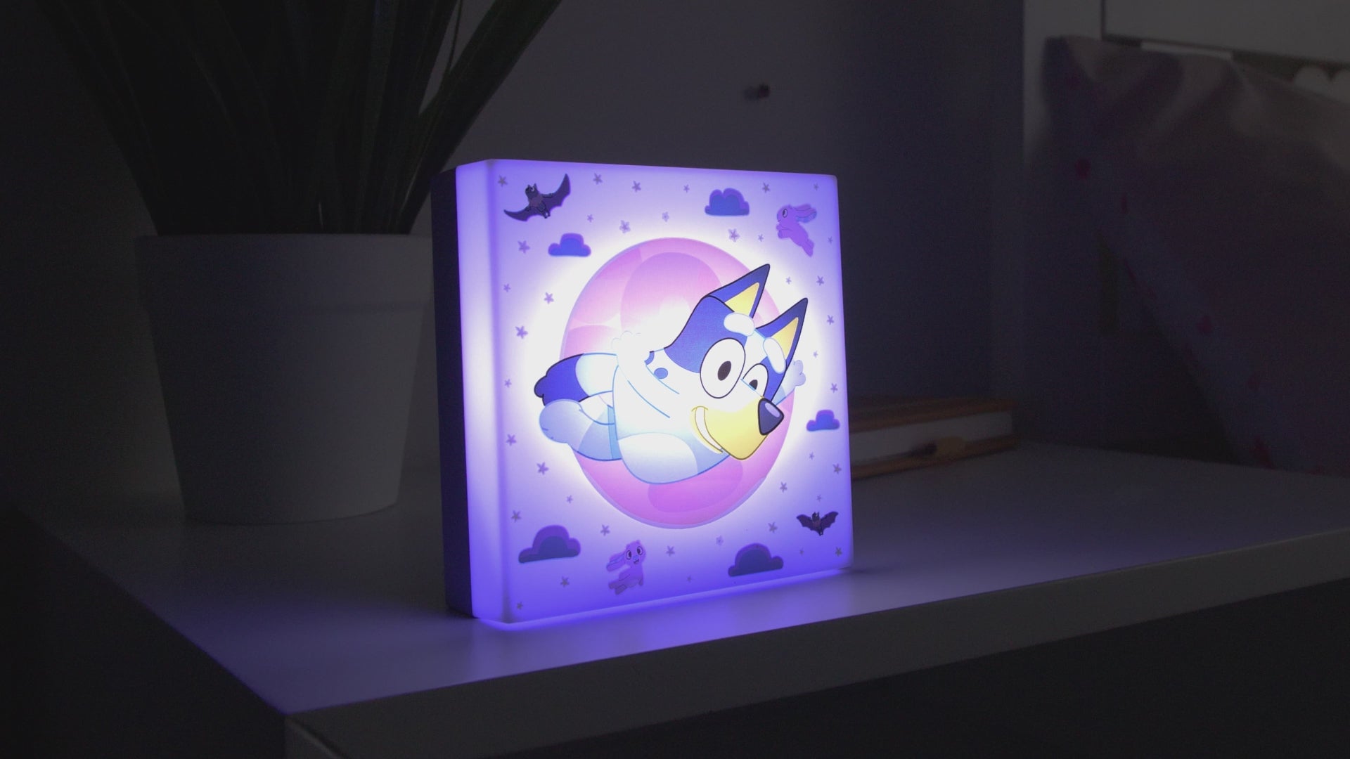Cargar vídeo: Luz de Noche de Bluey Lámpara Original