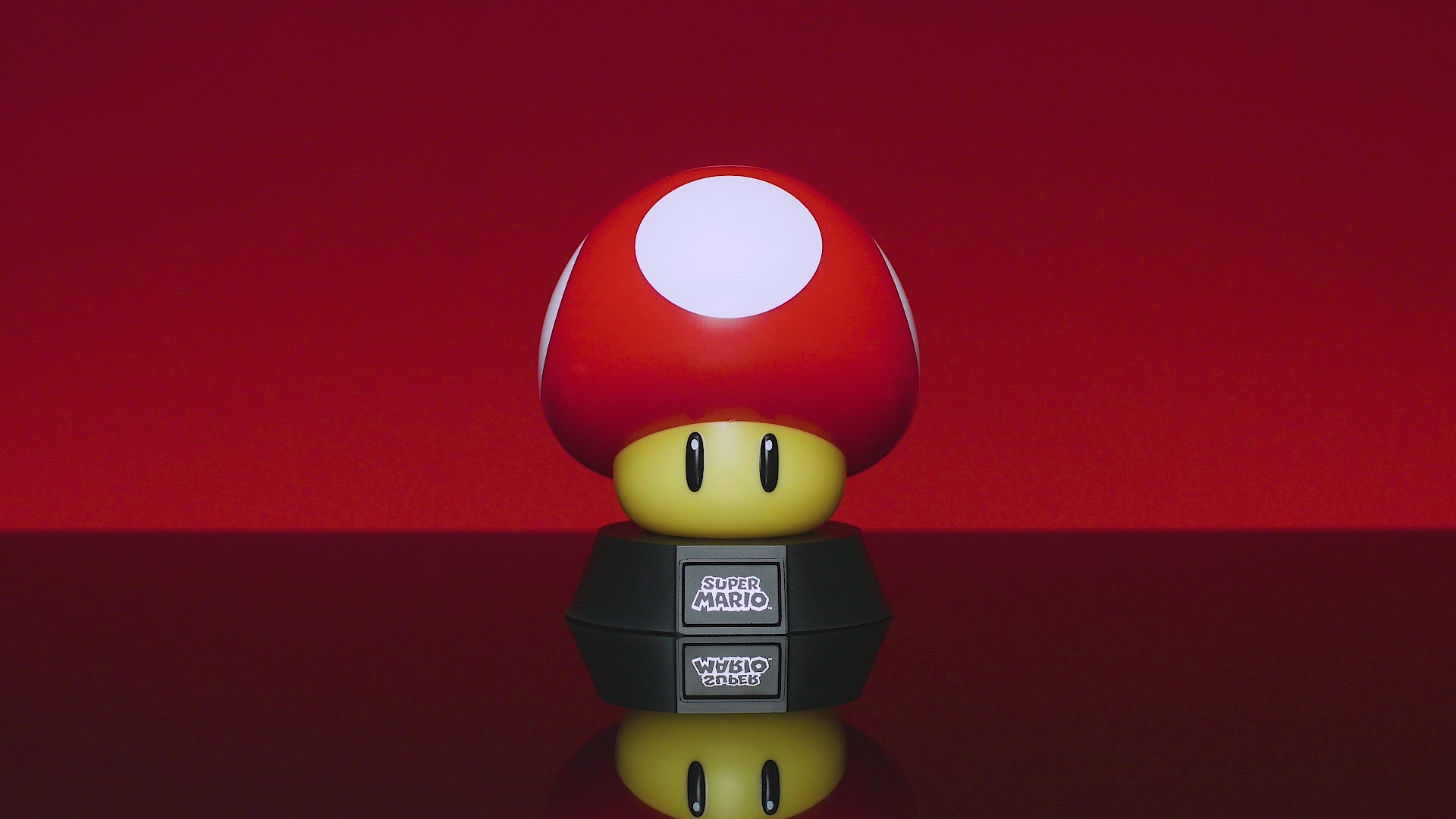Cargar vídeo: Lámpara Super Mario Icon Super Mushroom Luz de Noche Original