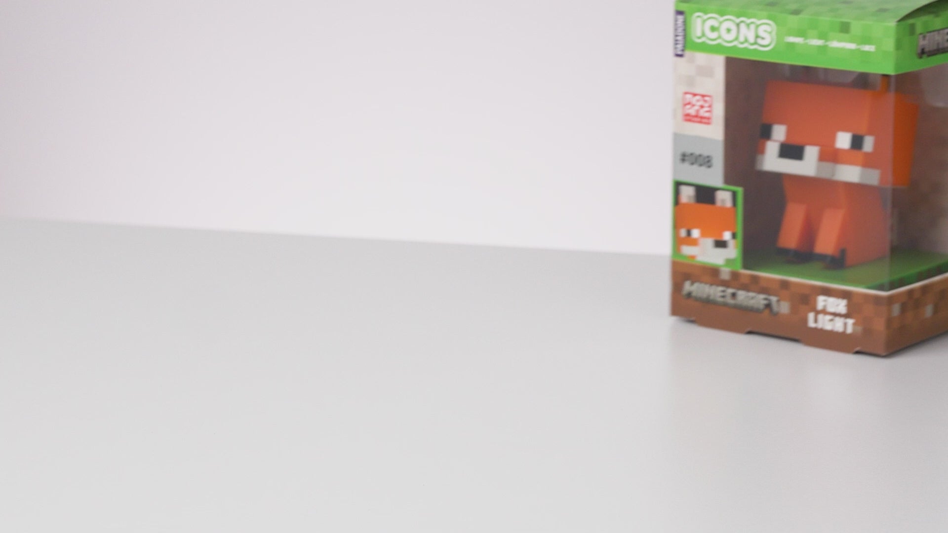 Cargar vídeo: Lámpara Minecraft Icon Zorro Luz de Noche Original