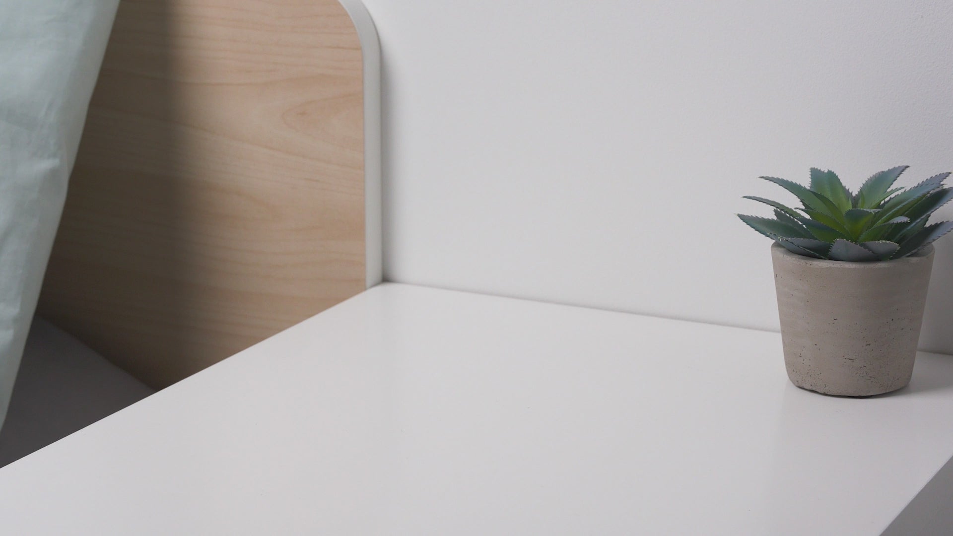 Cargar vídeo: Reloj Despertador de Minecraft Creeper Lámpara Original