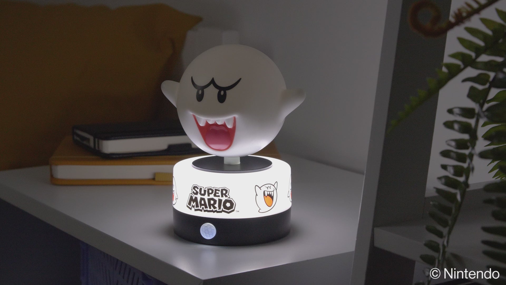Cargar vídeo: Lámpara de Boo Room Guard Super Mario Luz de Noche Original