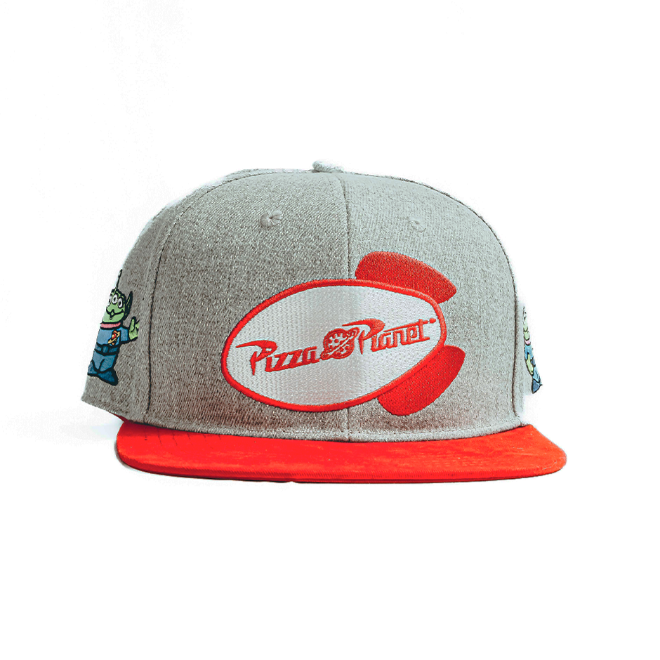 Gorra Toy Story Pizza Planeta - Edición Limitada - Fan Army